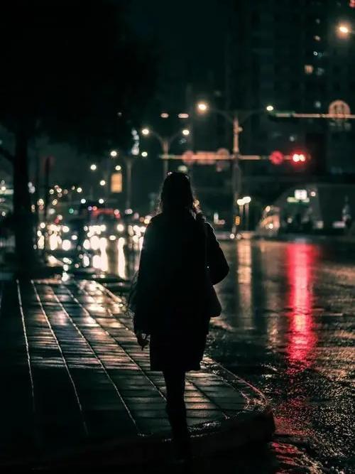 地狱开局刚成大反派就大结局 地狱开局刚成大反派就大结局